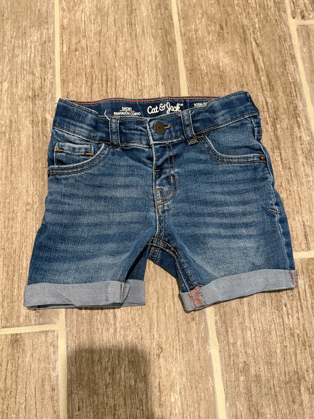 Cat & Jack blue denim shorts  Total Flex